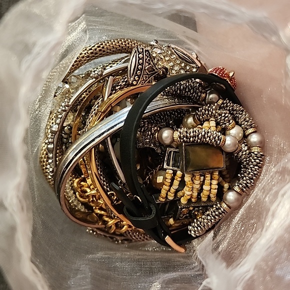 Mystery Jewelry Bracelet Bag - Picture 3 of 4